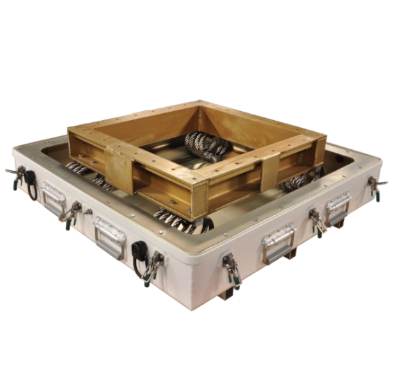 Nitrogen-Purged Pressurized Case (open)